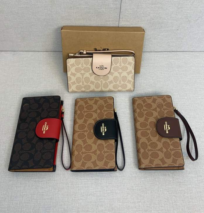 Picture of Coach Wallets _SKUfw179923954fw
